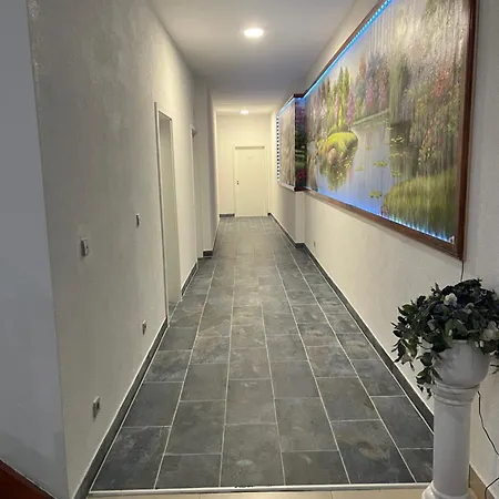 ホテル Trang ラシュタット