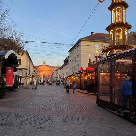 Trang 酒店 拉施塔特